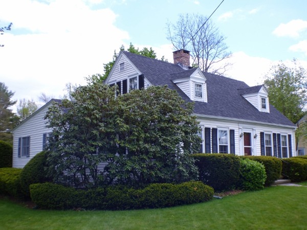 11 Raingley Road Greenfield, MA 01301 - Photo 2 of 23 Gallery Image 2