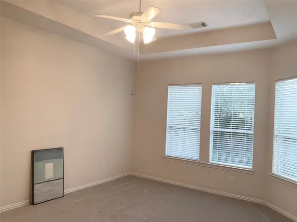 $2,800 | 6 Dragon Hill Place, The Woodlands, TX 77381