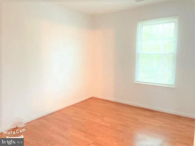 $3,100 | 12814 Fantasia Drive, Herndon, VA 20170