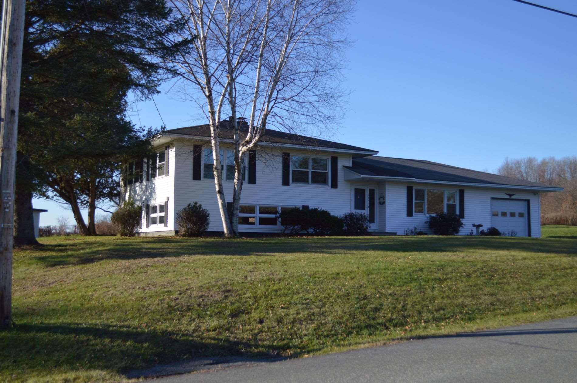 276 Beckley Hill Road Barre Town, VT 05641 - Photo 2 of 33 Gallery Image 2