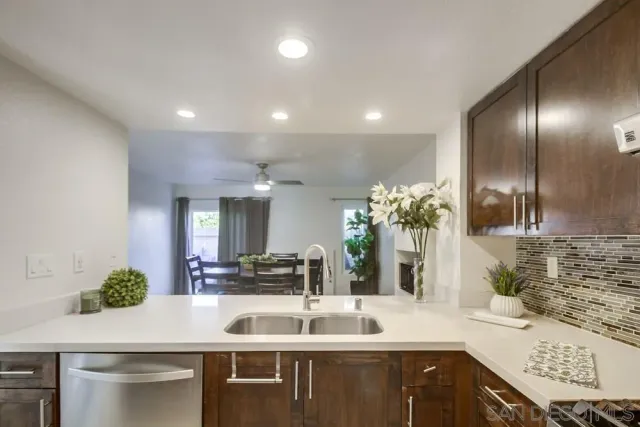 $689,000 | 1939 Manzana Way, San Diego, CA 92139