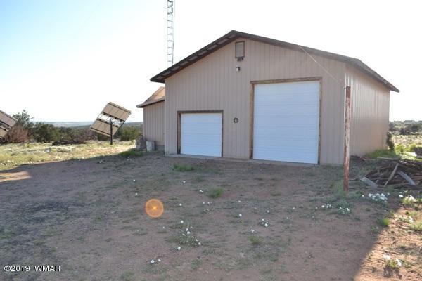 735 2300 North Snowflake, AZ 85937 - Photo 34 of 59 a view of a backyard of a house