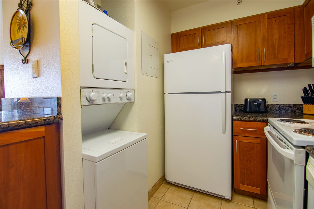 4327 Lower Honoapiilani Road, Unit 109 Lahaina, HI 96761 - Photo 11 of 22 Gallery Image 11