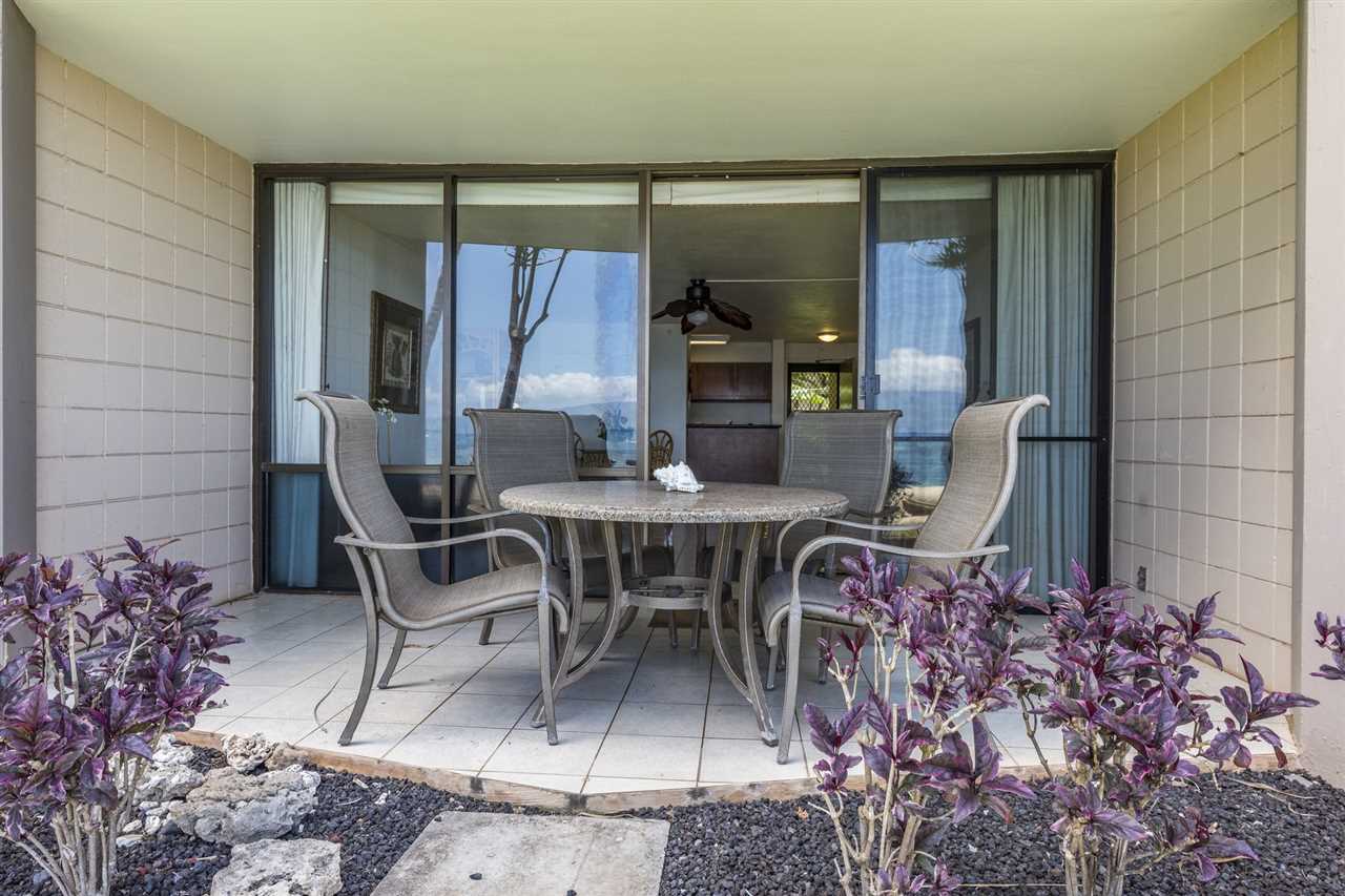 4327 Lower Honoapiilani Road, Unit 109 Lahaina, HI 96761 - Photo 4 of 22 Gallery Image 4