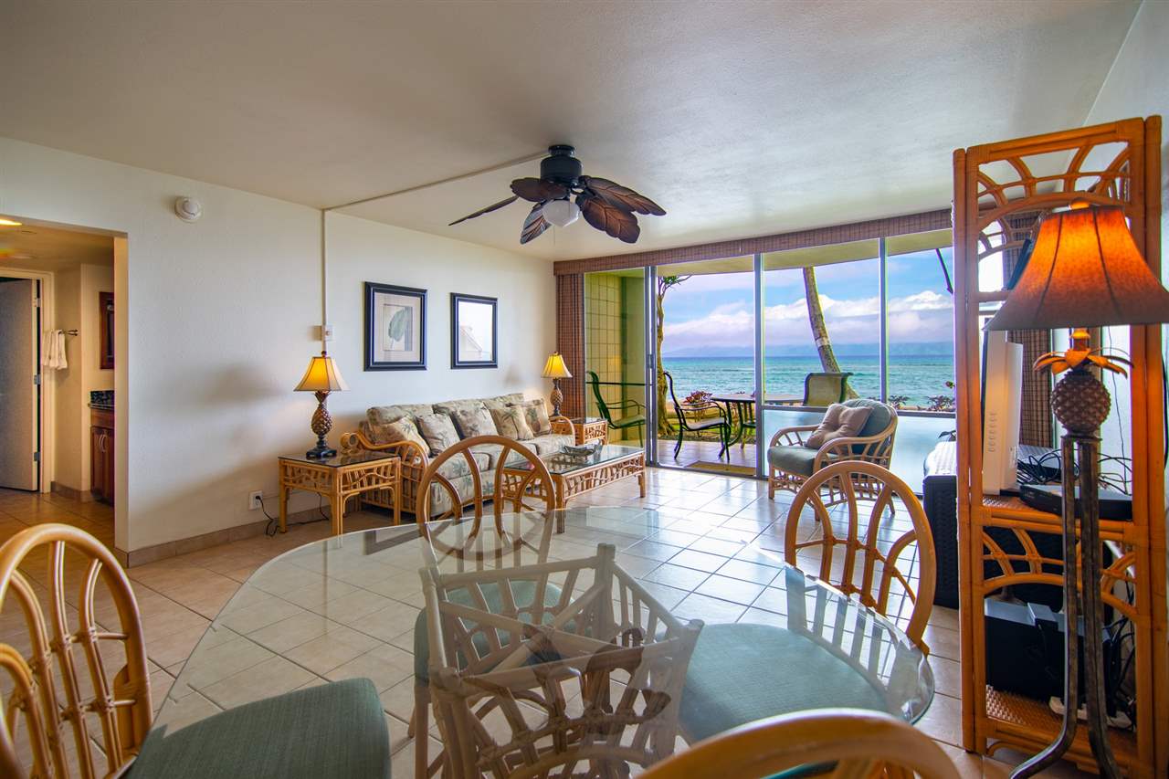 4327 Lower Honoapiilani Road, Unit 109 Lahaina, HI 96761 - Photo 5 of 22 Gallery Image 5