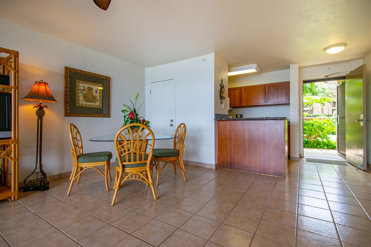 4327 Lower Honoapiilani Road, Unit 109 Lahaina, HI 96761 - Photo 8 of 22 Gallery Image 8