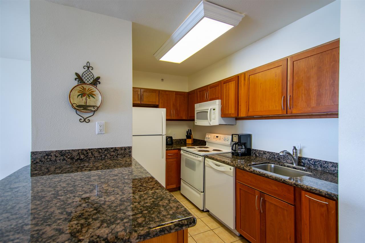 4327 Lower Honoapiilani Road, Unit 109 Lahaina, HI 96761 - Photo 9 of 22 Gallery Image 9