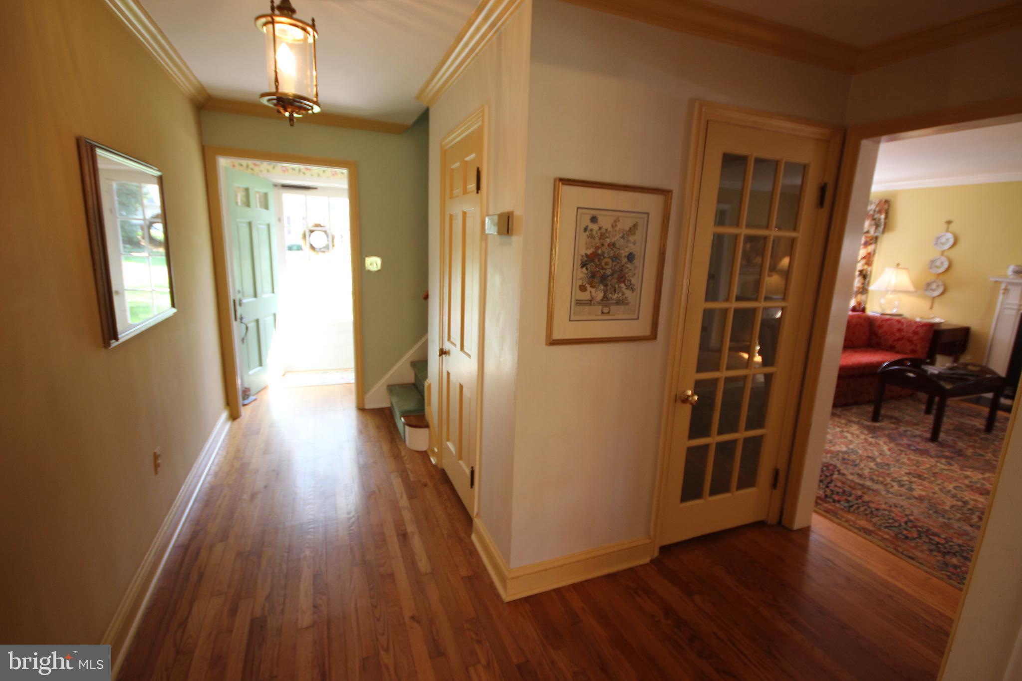 1008 Evergreen Road Yardley, PA 19067 - Photo 14 of 74 view toward front entrance