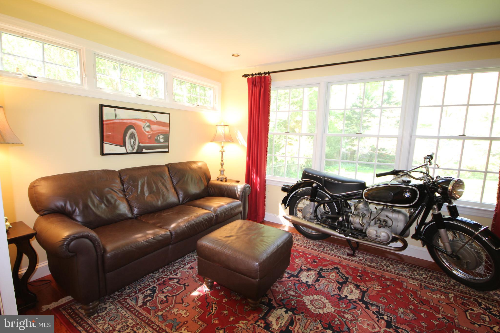 1008 Evergreen Road Yardley, PA 19067 - Photo 30 of 74 view