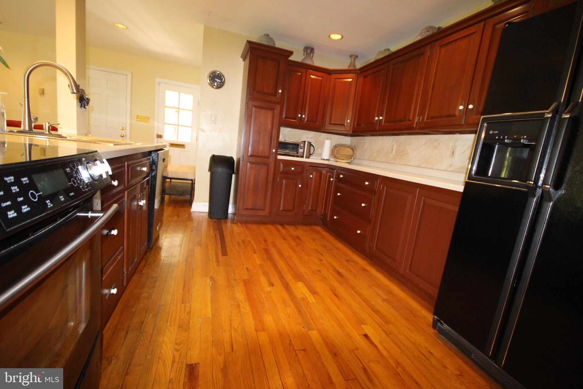 1008 Evergreen Road Yardley, PA 19067 - Photo 35 of 74 Kitchen view