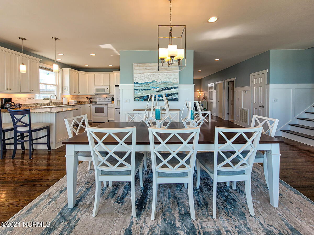 1204 New River Inlet Road North Topsail Beach, NC 28460 - Photo 12 of 93 1204-New-River-Inlet-Rd_Cheryl Moseley_S