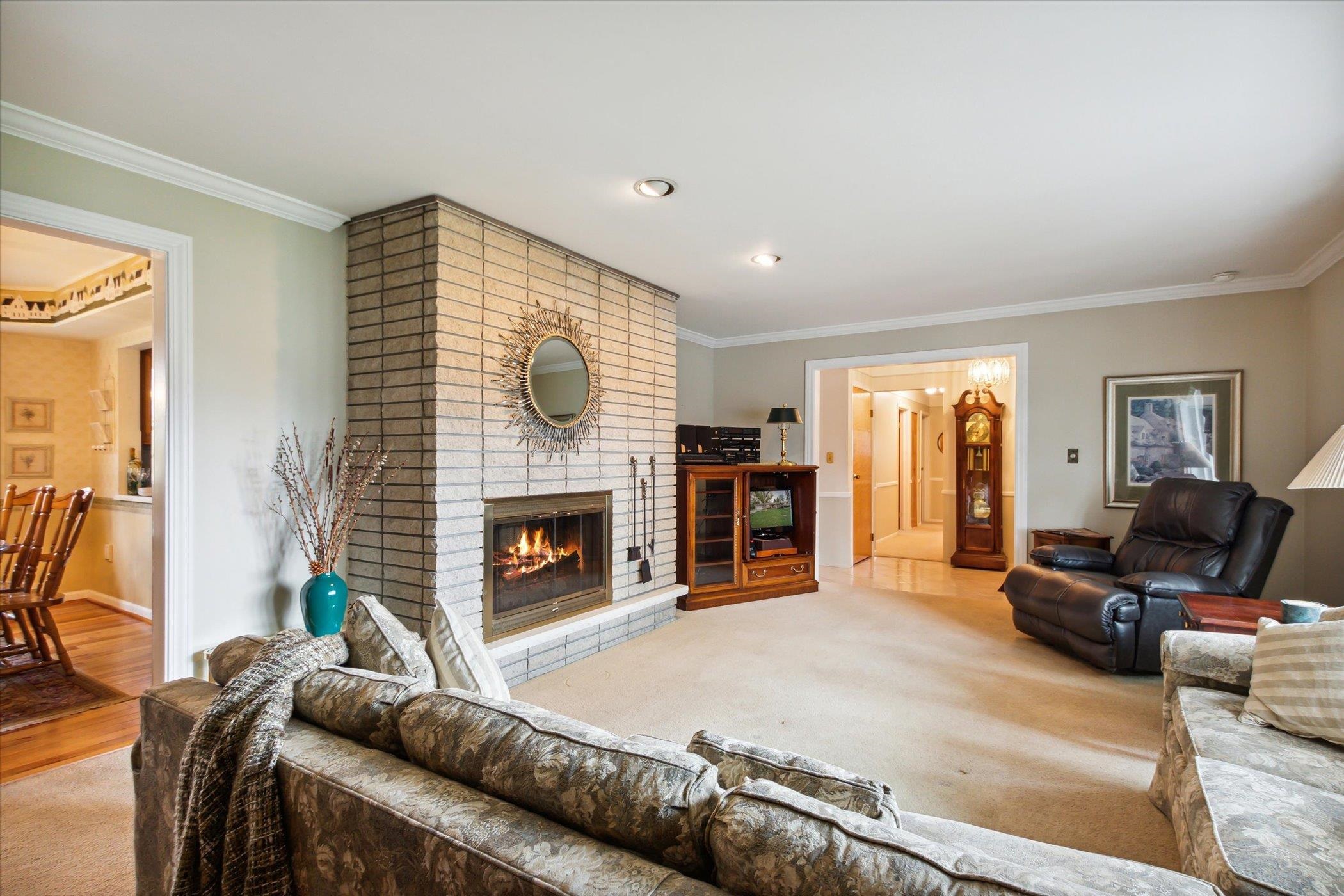 33605 Mulvey Road Fraser, MI 48026 - Photo 11 of 49 50106314-10.JPG