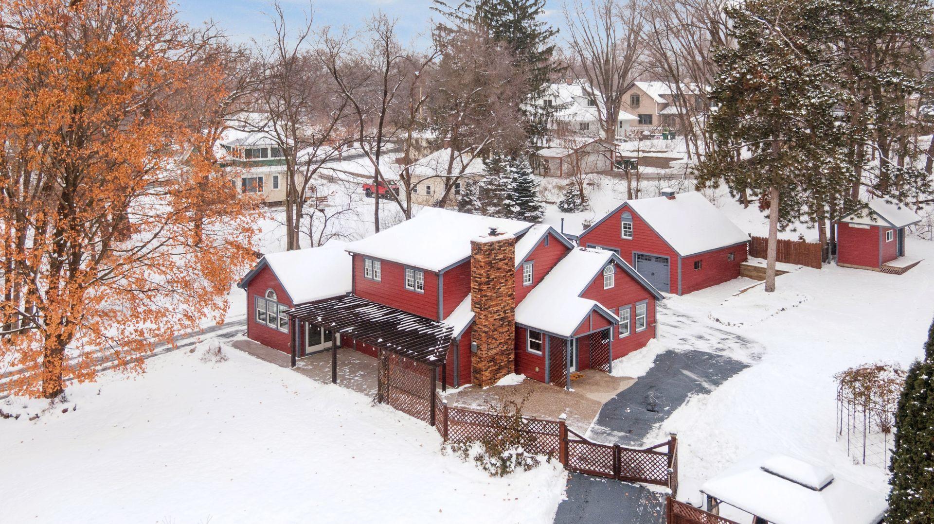 709 Riverside Drive North Hudson, WI 54016 - Photo 1 of 30