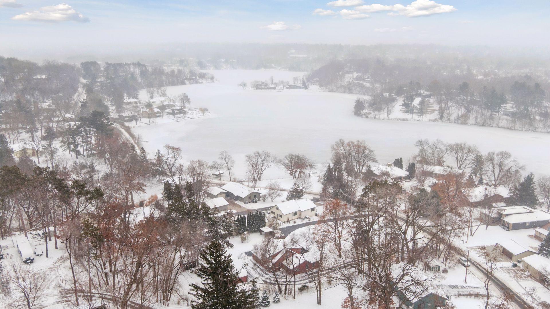 709 Riverside Drive North Hudson, WI 54016 - Photo 2 of 30