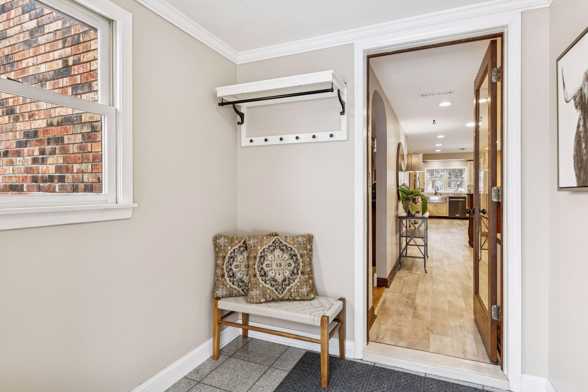 709 Riverside Drive North Hudson, WI 54016 - Photo 4 of 30