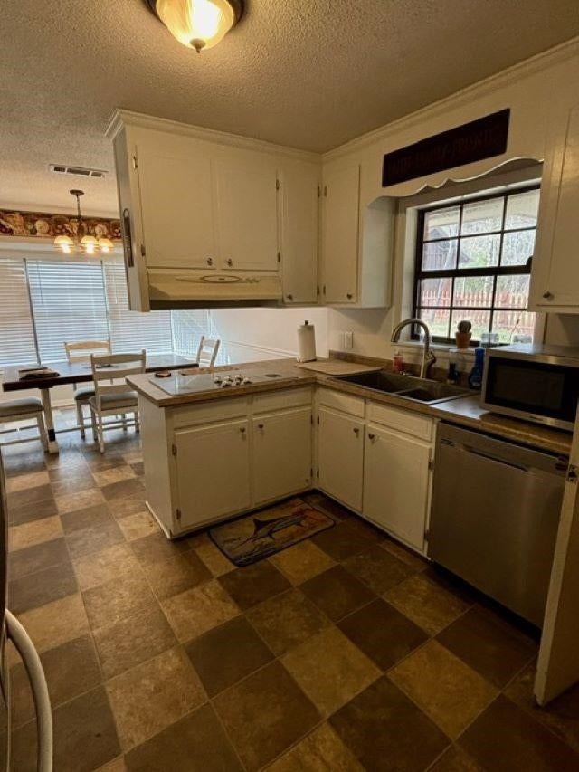 705 Cameron Road Red Level, AL 36474 - Photo 4 of 33 Gallery Image 4