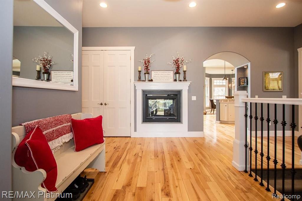 8000 Walsh Road Dexter, MI 48130 - Photo 5 of 80