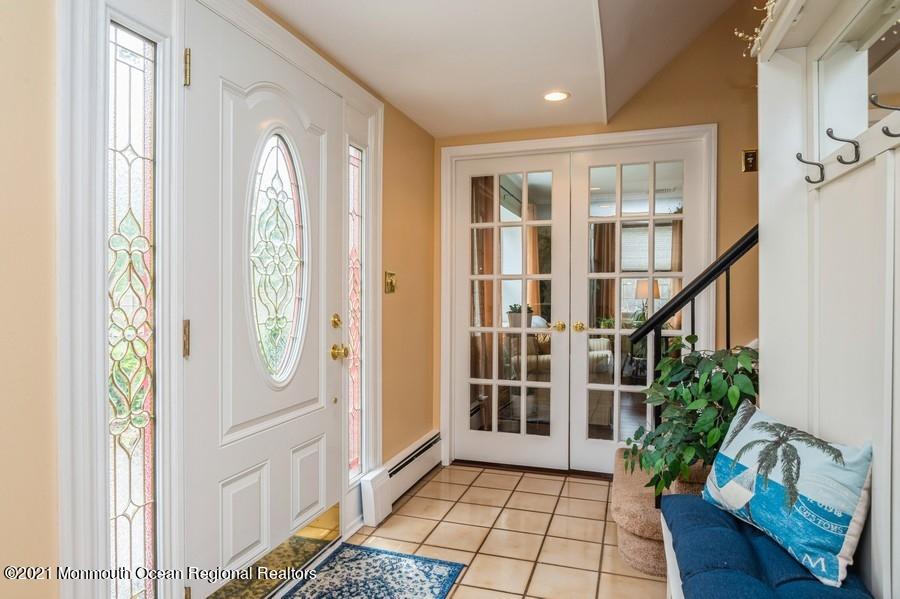 205 Stillhouse Road Millstone Township, NJ 08510 - Photo 2 of 39 02_205StillhouseRoad_32_Foyer_LowRes