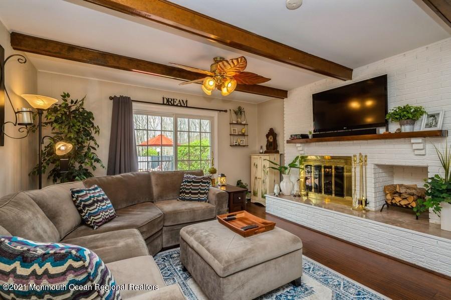 205 Stillhouse Road Millstone Township, NJ 08510 - Photo 15 of 39 15_205StillhouseRoad_3003_FamilyRoom_Low