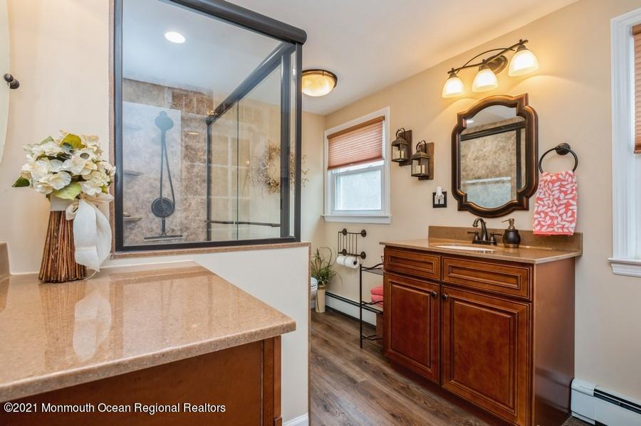 205 Stillhouse Road Millstone Township, NJ 08510 - Photo 20 of 39 20_205StillhouseRoad_13_PrimaryBathroom_