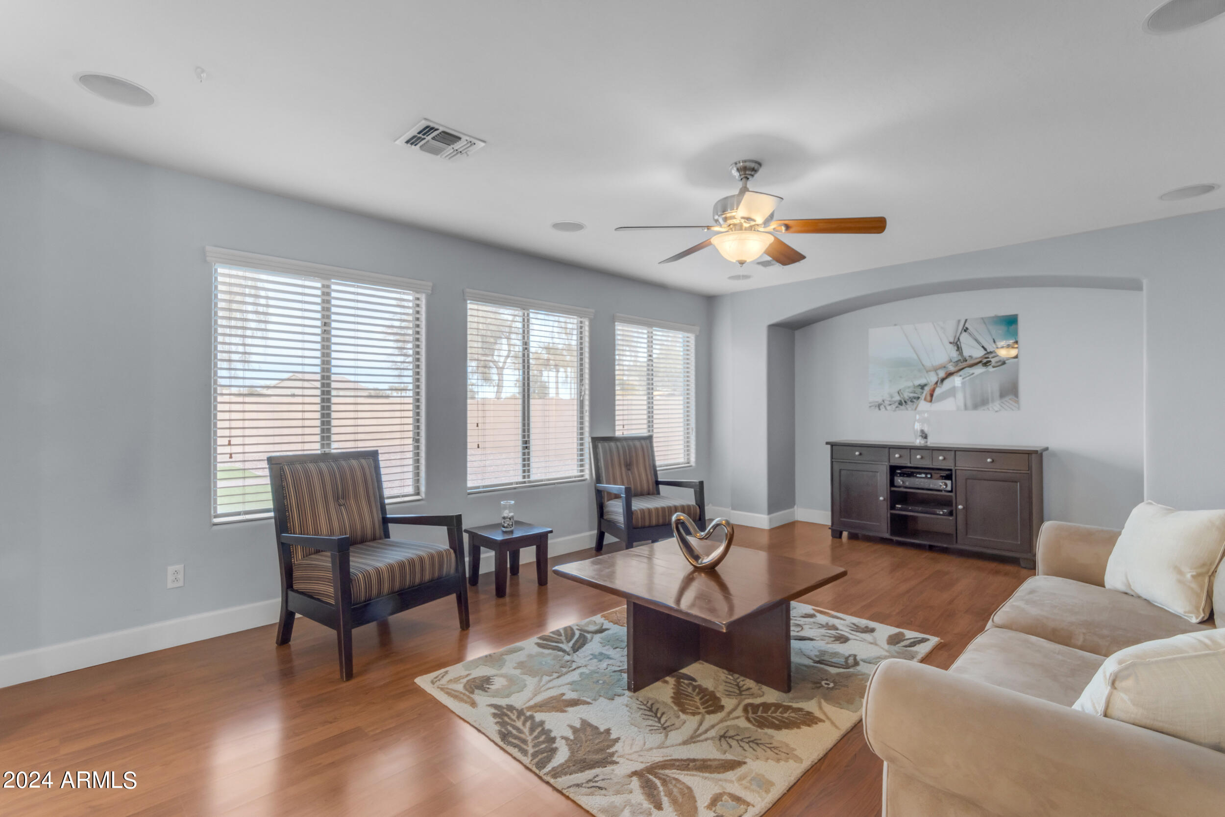 22348 North Braden Road Maricopa, AZ 85138 - Photo 14 of 32 Living