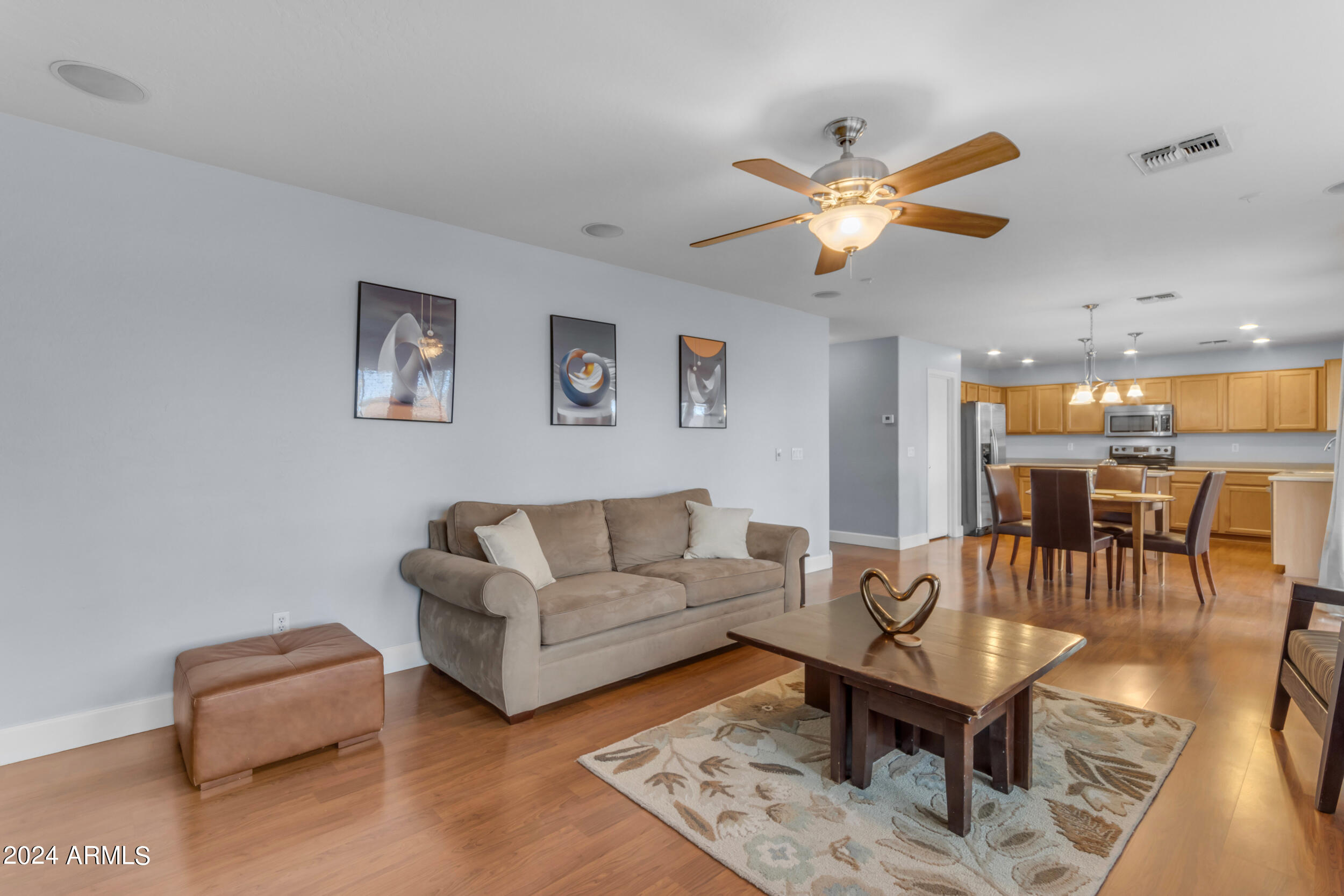 22348 North Braden Road Maricopa, AZ 85138 - Photo 15 of 32 Living