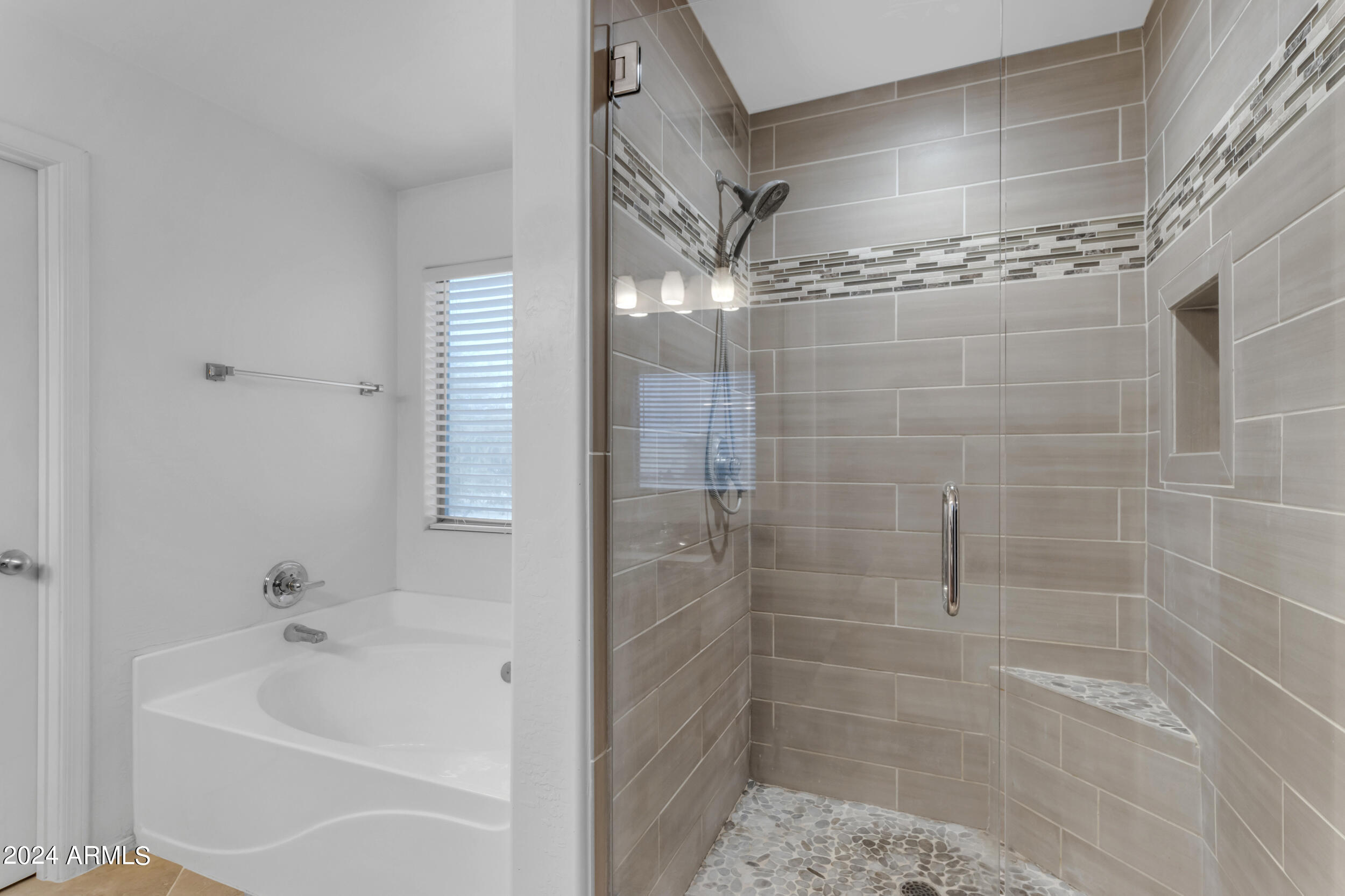 22348 North Braden Road Maricopa, AZ 85138 - Photo 30 of 32 Bathroom