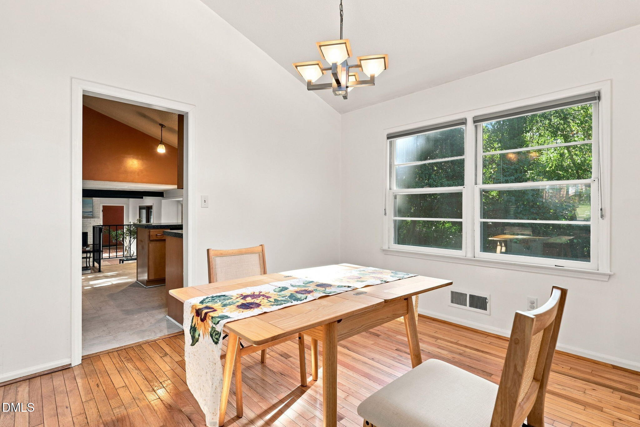 4904 Brookhurst Place Raleigh, NC 27609 - Photo 15 of 63 15-web-or-mls-IMG_5385