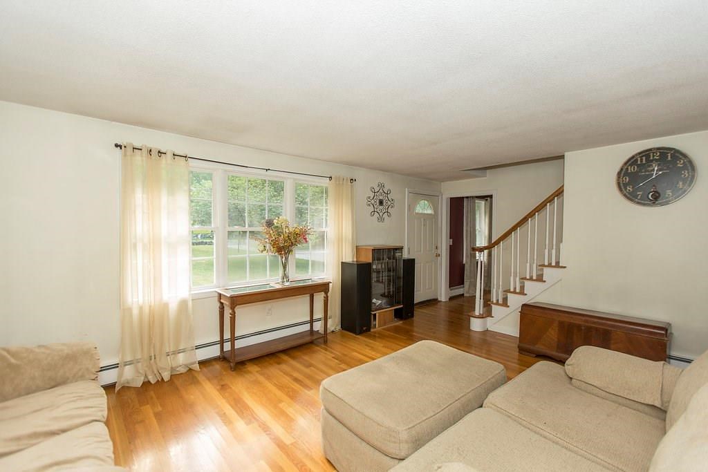 509 Round Top Road Burrillville, RI 02830 - Photo 3 of 22