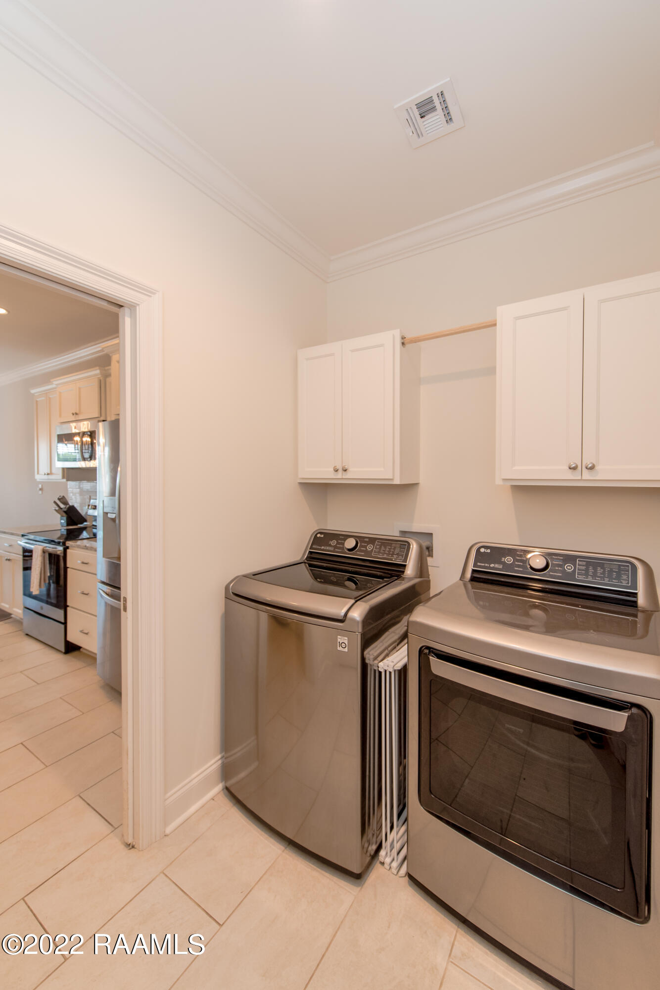 142 Rue Village Maurice, LA 70555 - Photo 27 of 37 Laundry Room