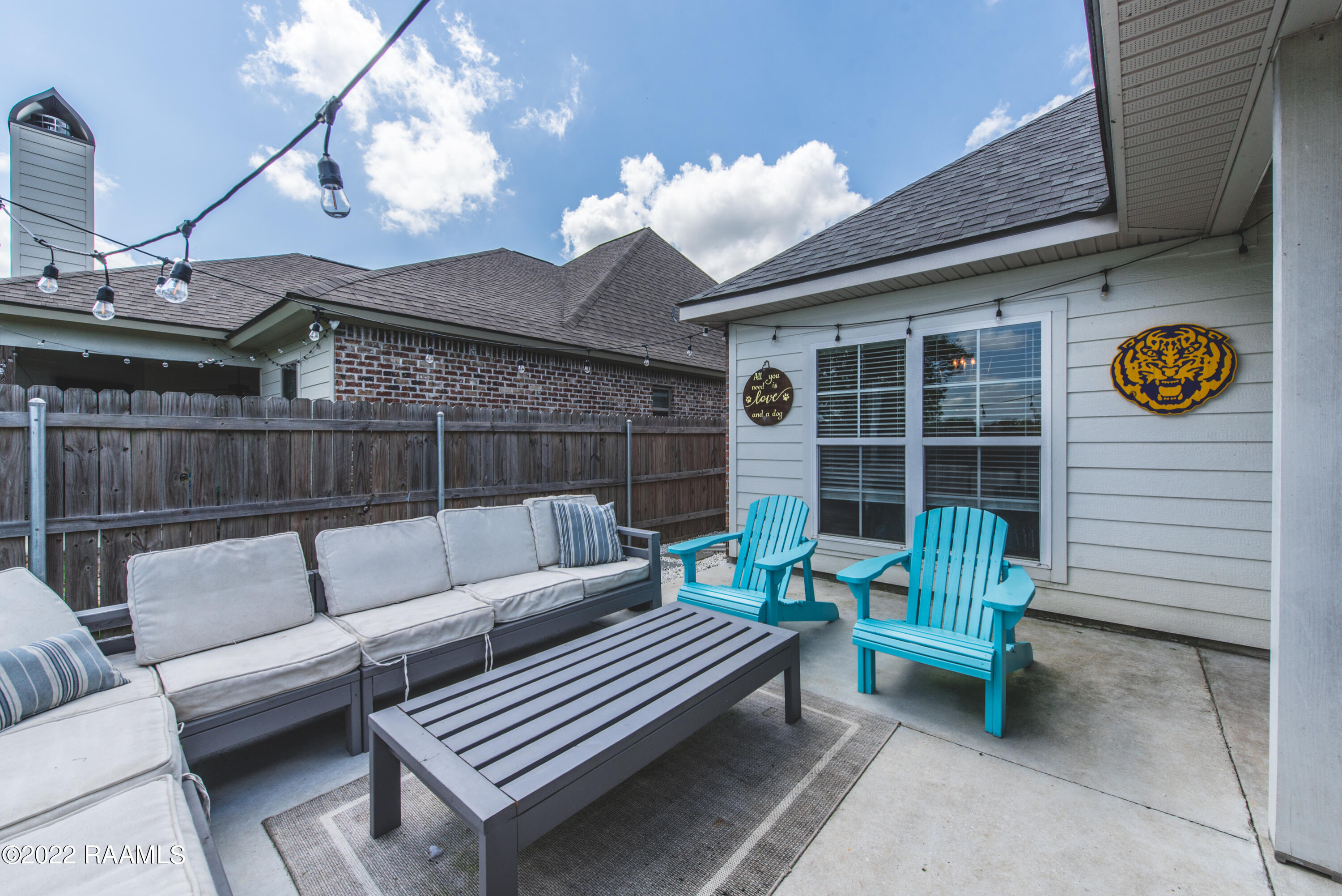 142 Rue Village Maurice, LA 70555 - Photo 32 of 37 Extra Patio Area