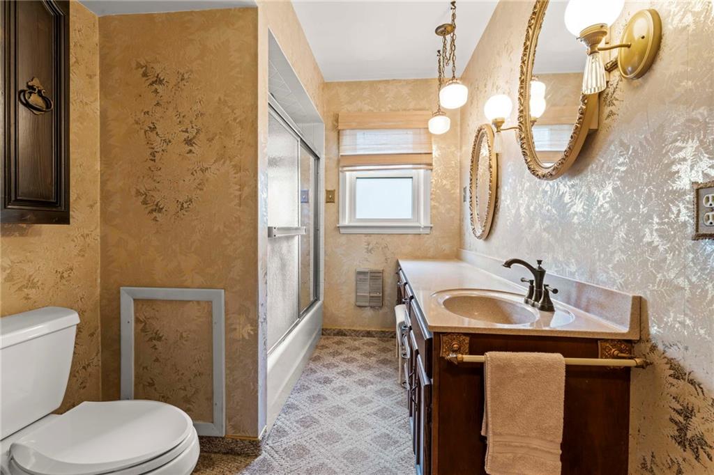 802 Gladden Road Canonsburg, PA 15317 - Photo 18 of 30 Large vanity space in the main bathroom offers ample storage.