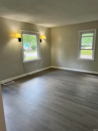 $129,900 | 1900 Cass Avenue, Evansville, IN 47714