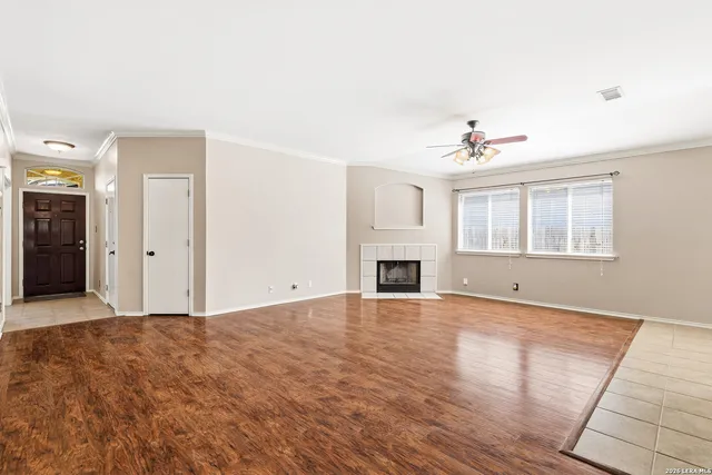 $1,800 | 15119 Cog Hill, Selma, TX 78154