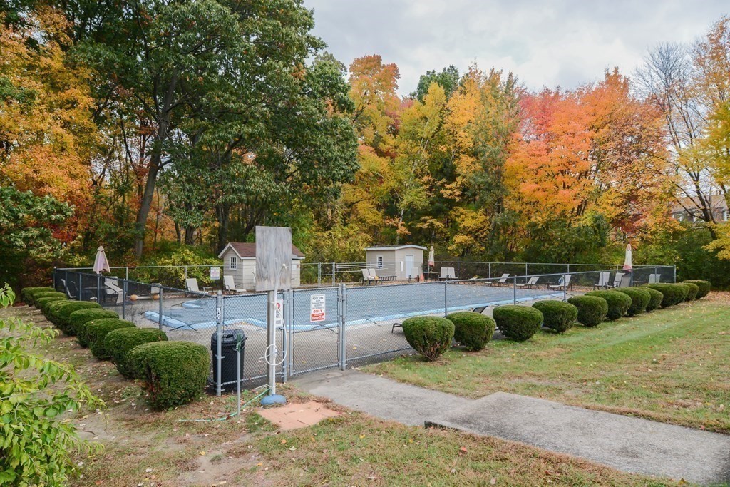 96 Richardson Road, Unit B21 Chelmsford, MA 01863 - Photo 11 of 12 Gallery Image 11