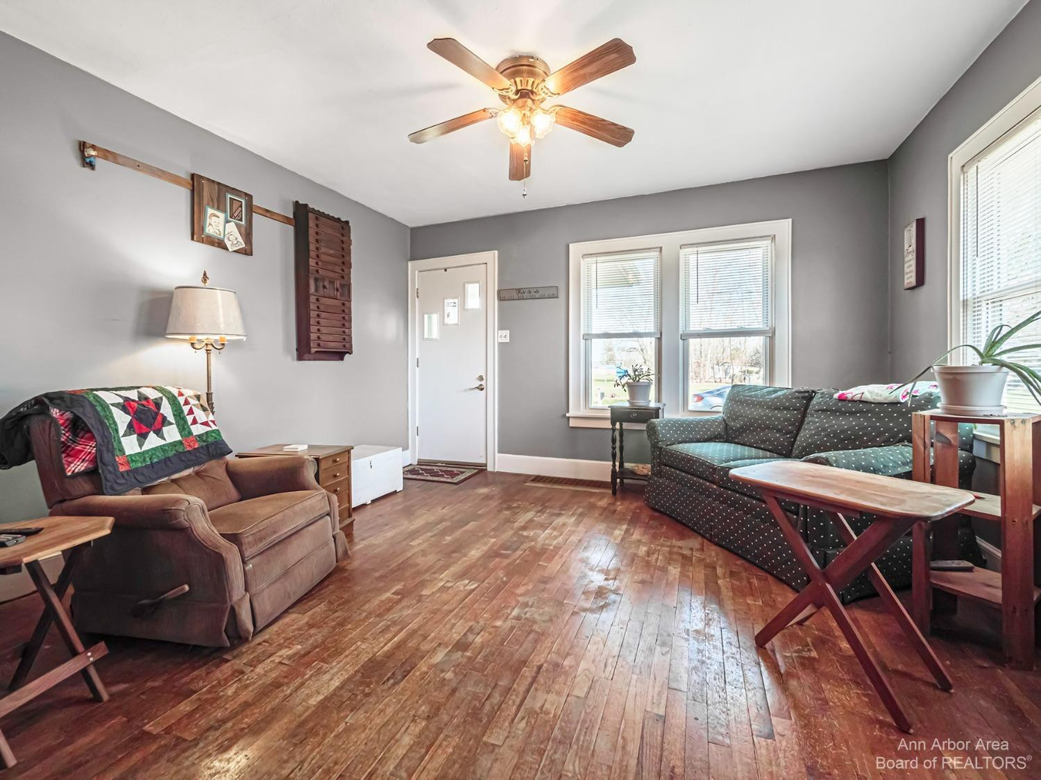 148 South Harvey Road Jackson, MI 49201 - Photo 7 of 20 Photo 7