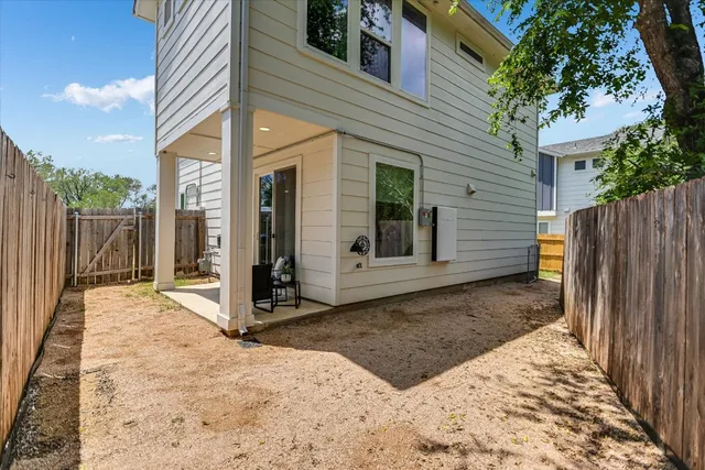 $530,000 | 1916 Bunche Road, Austin, TX 78721