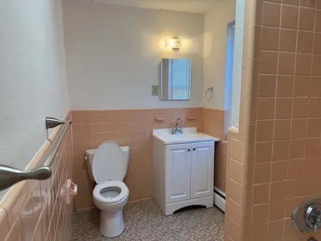 $2,000 | 300 Main Street, Unit 5, Woburn, MA 01801