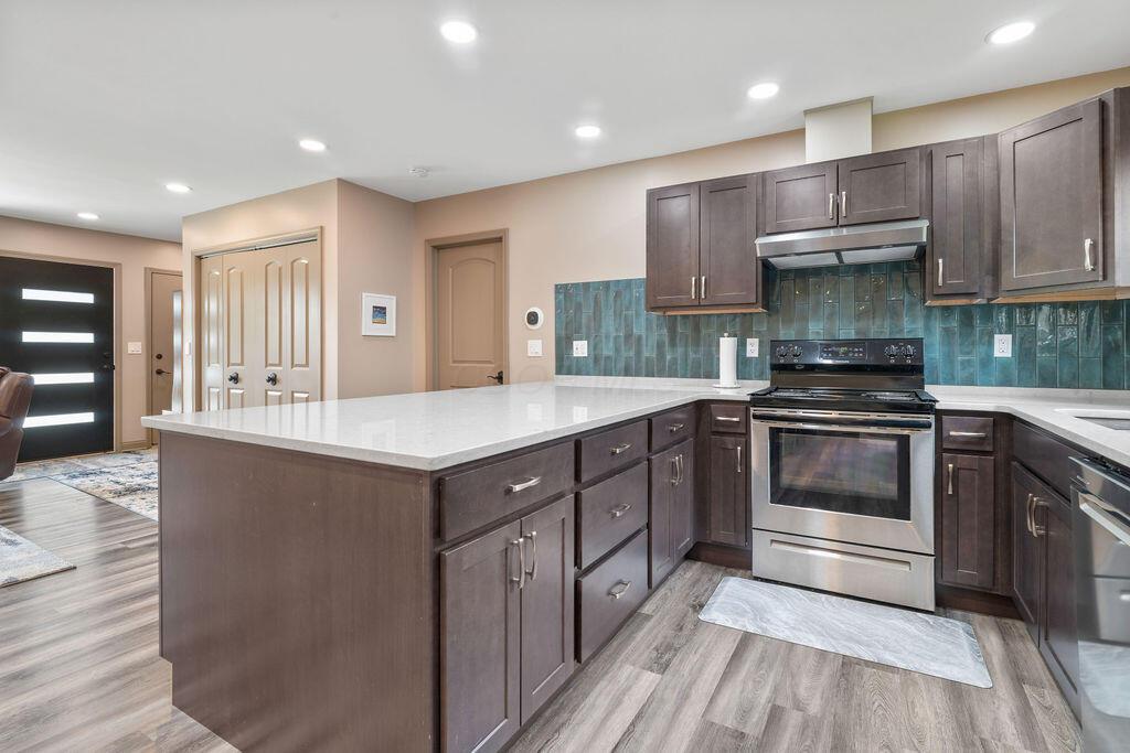 4170 Demorest Road Grove City, OH 43123 - Photo 10 of 25 New Kitchen