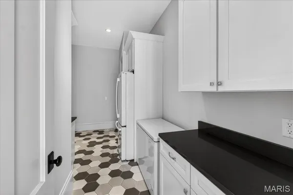 $3,995,000 | 306 East Jefferson Avenue, St. Louis, MO 63122