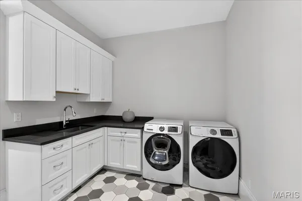 $3,995,000 | 306 East Jefferson Avenue, St. Louis, MO 63122