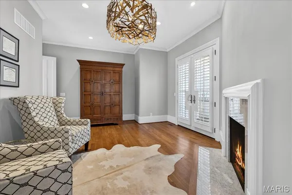$3,995,000 | 306 East Jefferson Avenue, St. Louis, MO 63122