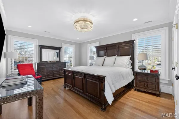 $3,995,000 | 306 East Jefferson Avenue, St. Louis, MO 63122