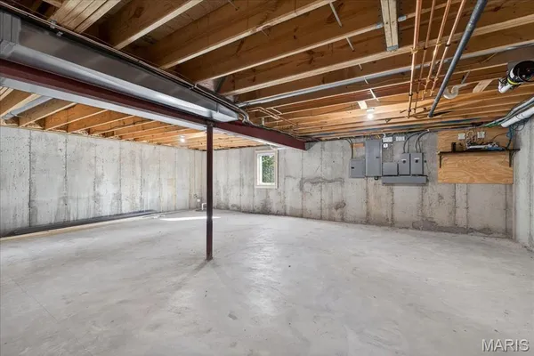 $3,995,000 | 306 East Jefferson Avenue, St. Louis, MO 63122
