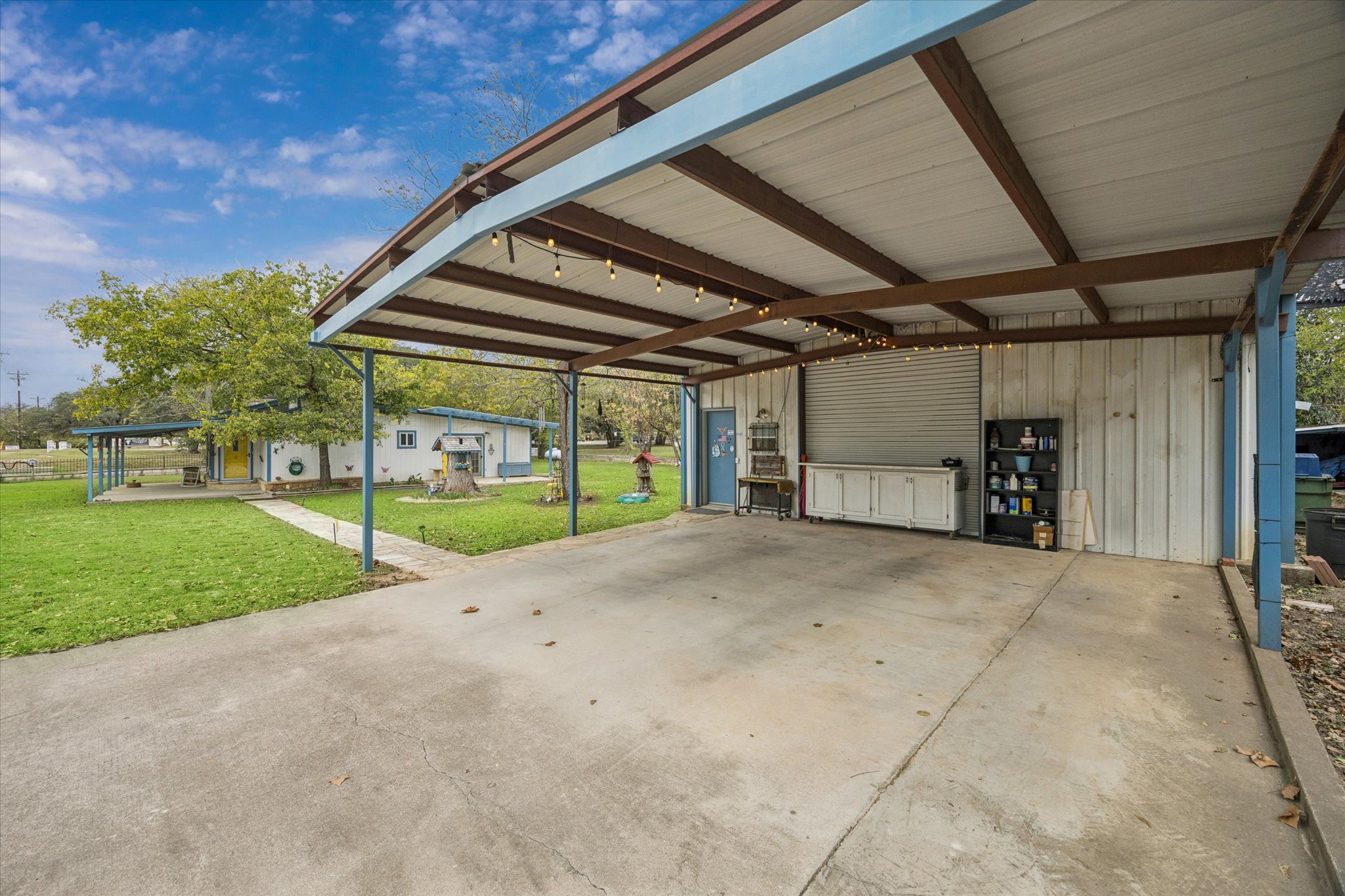 3502 1869th Ranch Liberty Hill, TX 78642 - Photo 5 of 20 View of car parking
