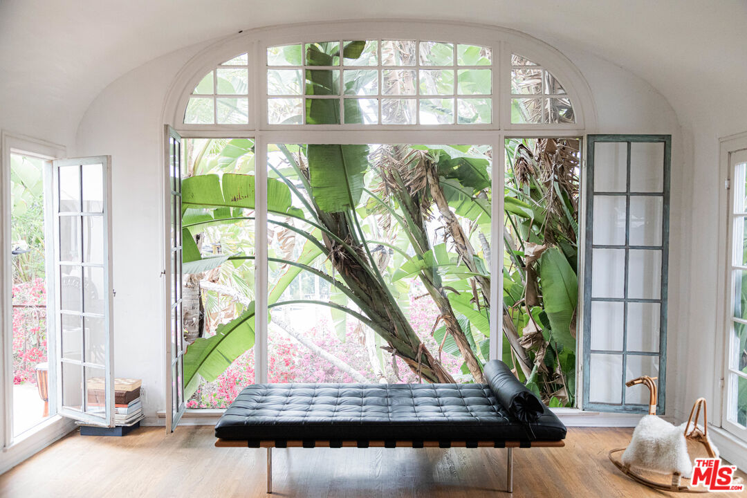 1515 Murray Circle Los Angeles, CA 90026 - Photo 17 of 40