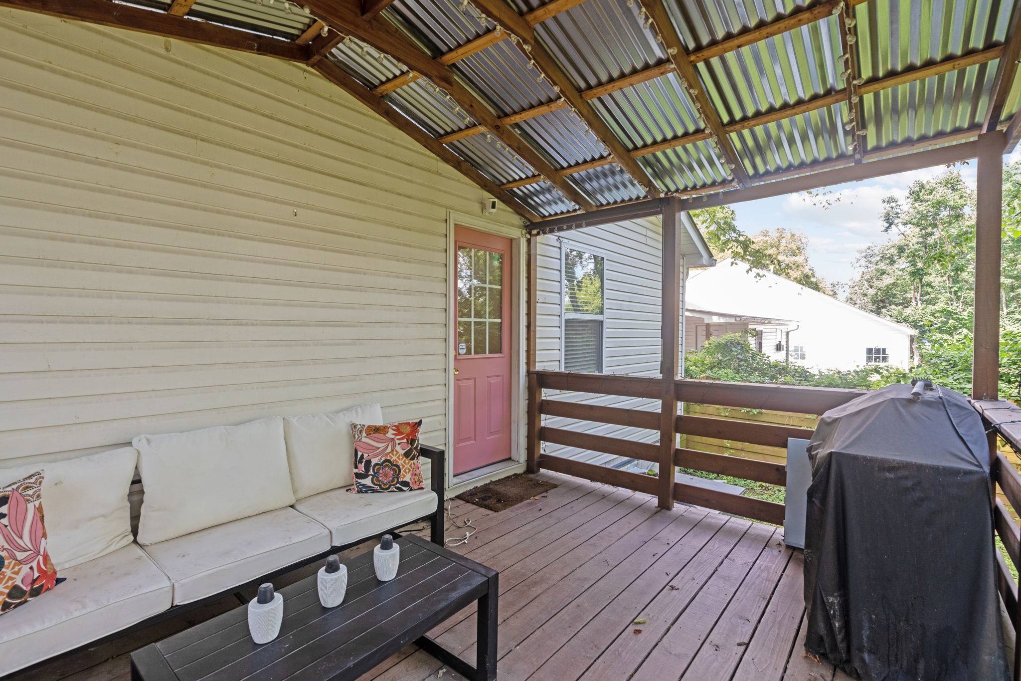 337 Duke Street Nashville, TN 37207 - Photo 22 of 28 a view of a outdoor space with seating