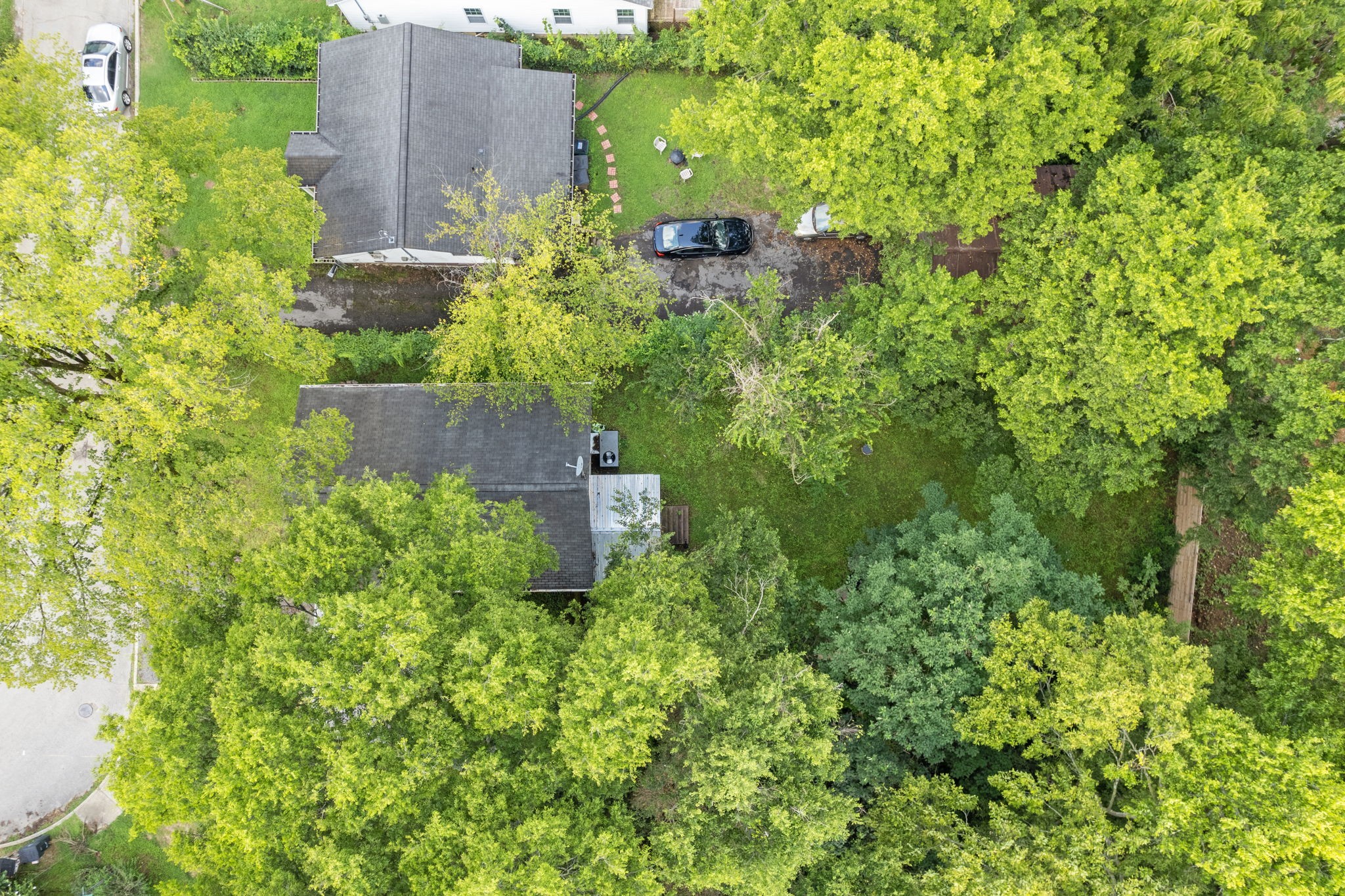 337 Duke Street Nashville, TN 37207 - Photo 24 of 28 an aerial view of a house with a yard