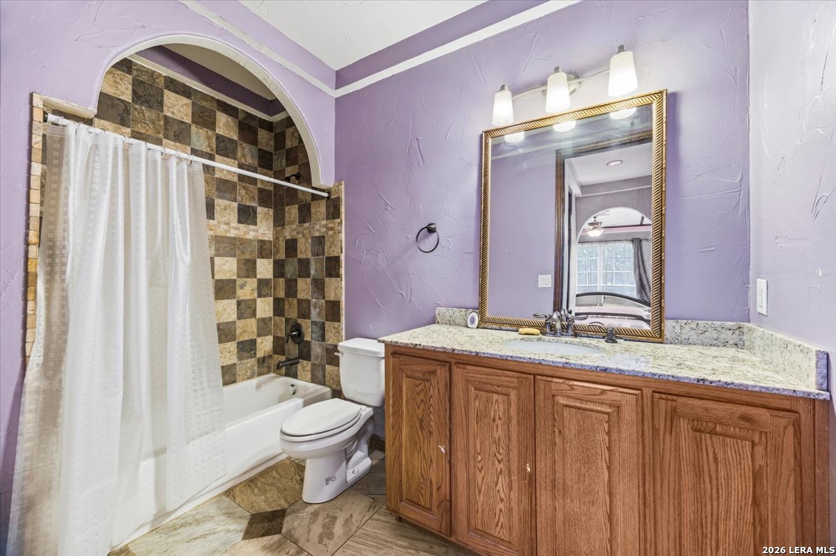 19590 Leal Road San Antonio, TX 78221 - Photo 20 of 42