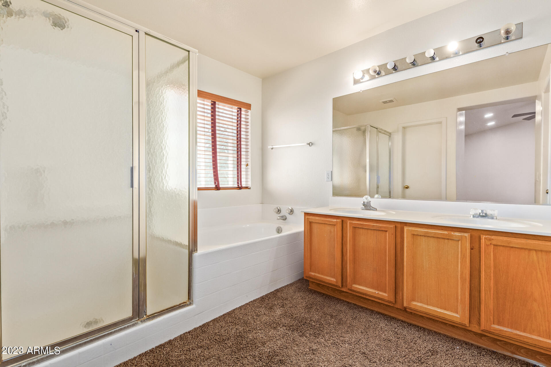 4137 West Charter Oak Road Phoenix, AZ 85029 - Photo 19 of 36 19 - Charter Oak